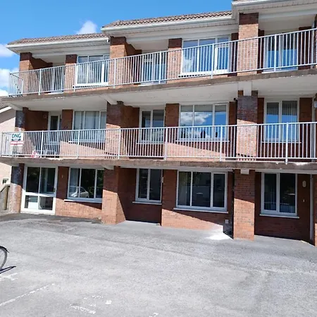 Newcastlecourt3 Apartment *