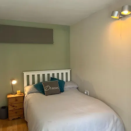 Newcastlecourt3 * Galway